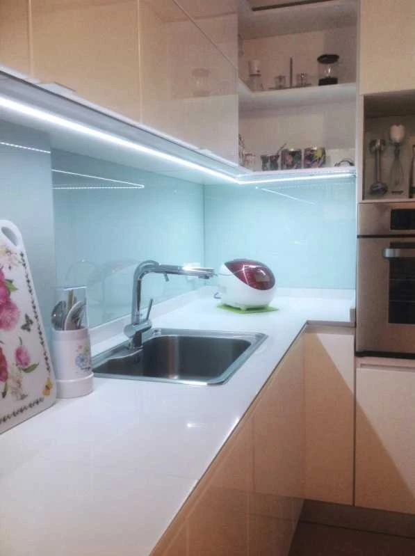 iluminação linear cozinha
